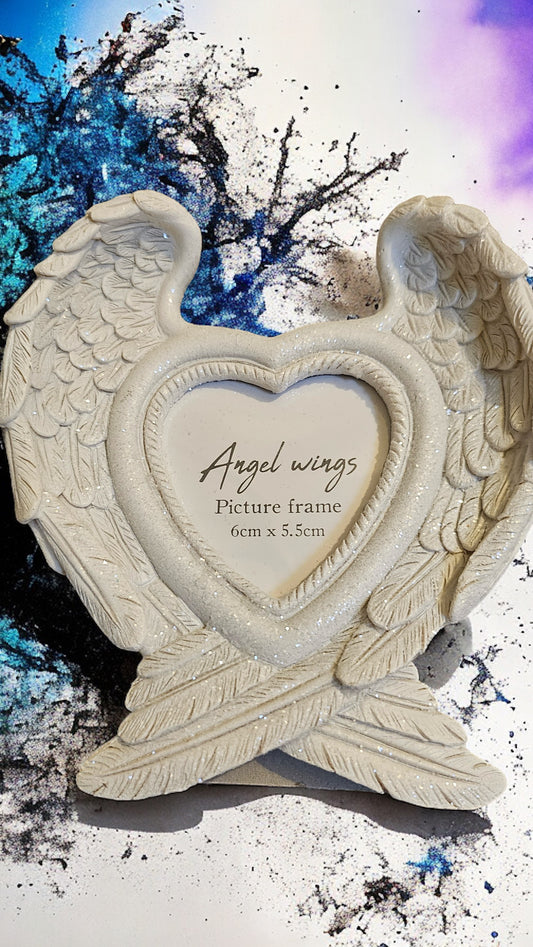 Angel wings photo frame